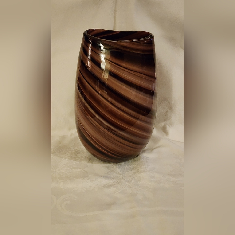 Artisan Swirl Glass Vase in Rich Brown
